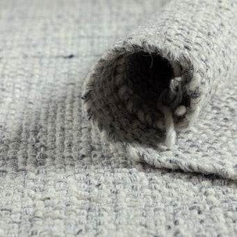 GRIFFEN HAND WOVEN RUG IVORY