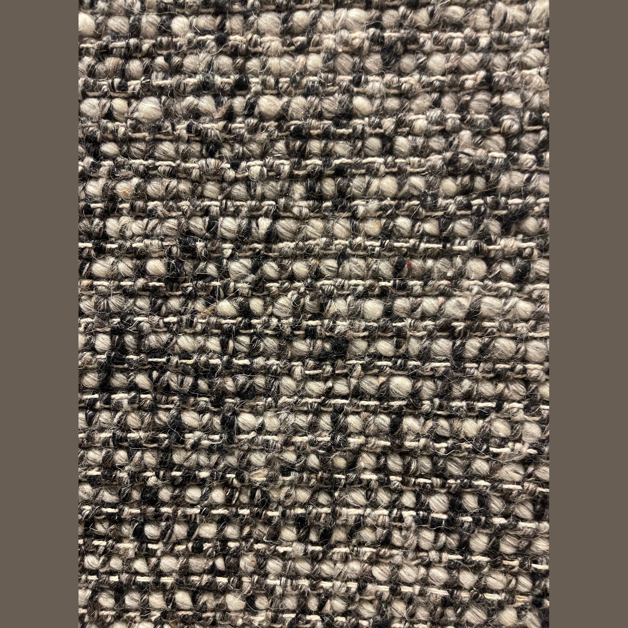 GORDON HAND WOVEN RUG SILVER/CHARCOAL
