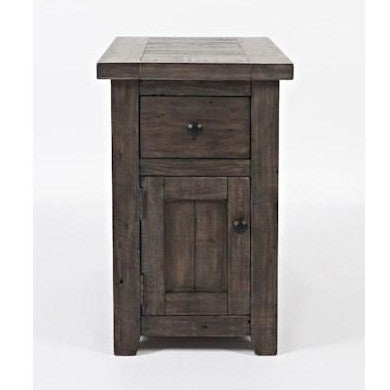 Madison County Chairside Table
