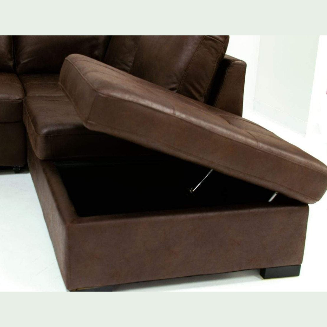 Sabrina Sectional Sleeper With Storage - Wow Mocha